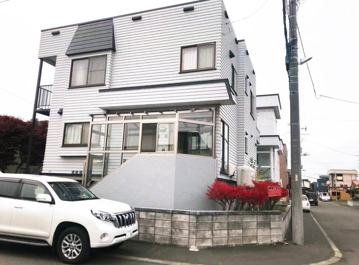 札幌市輝園アパートメント エクステリア 写真
