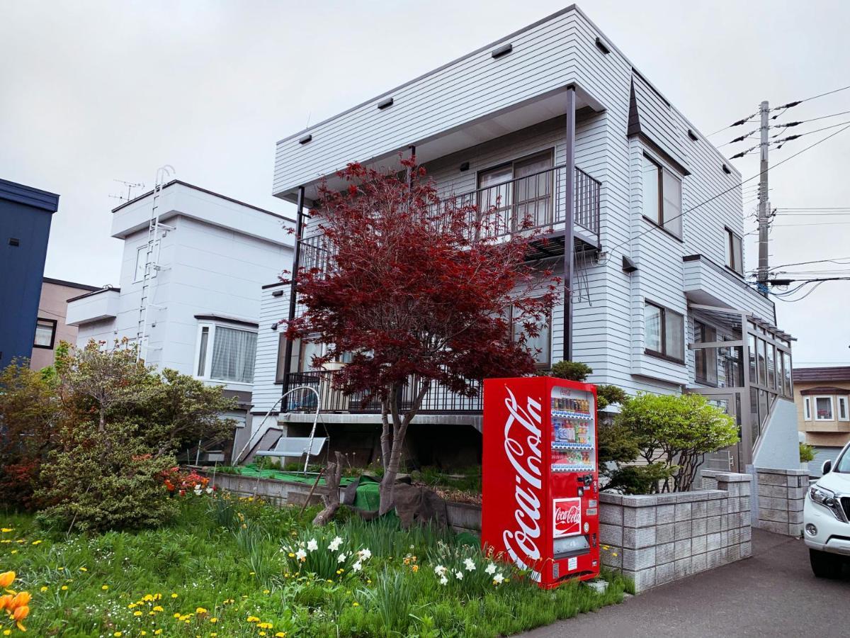 札幌市輝園アパートメント エクステリア 写真